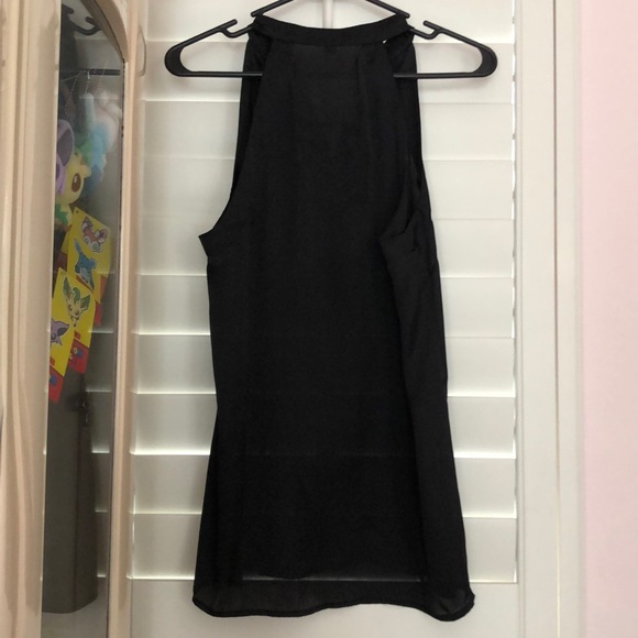 [5 for $25] Black ruffle sleeveless blouse - Picture 3 of 3
